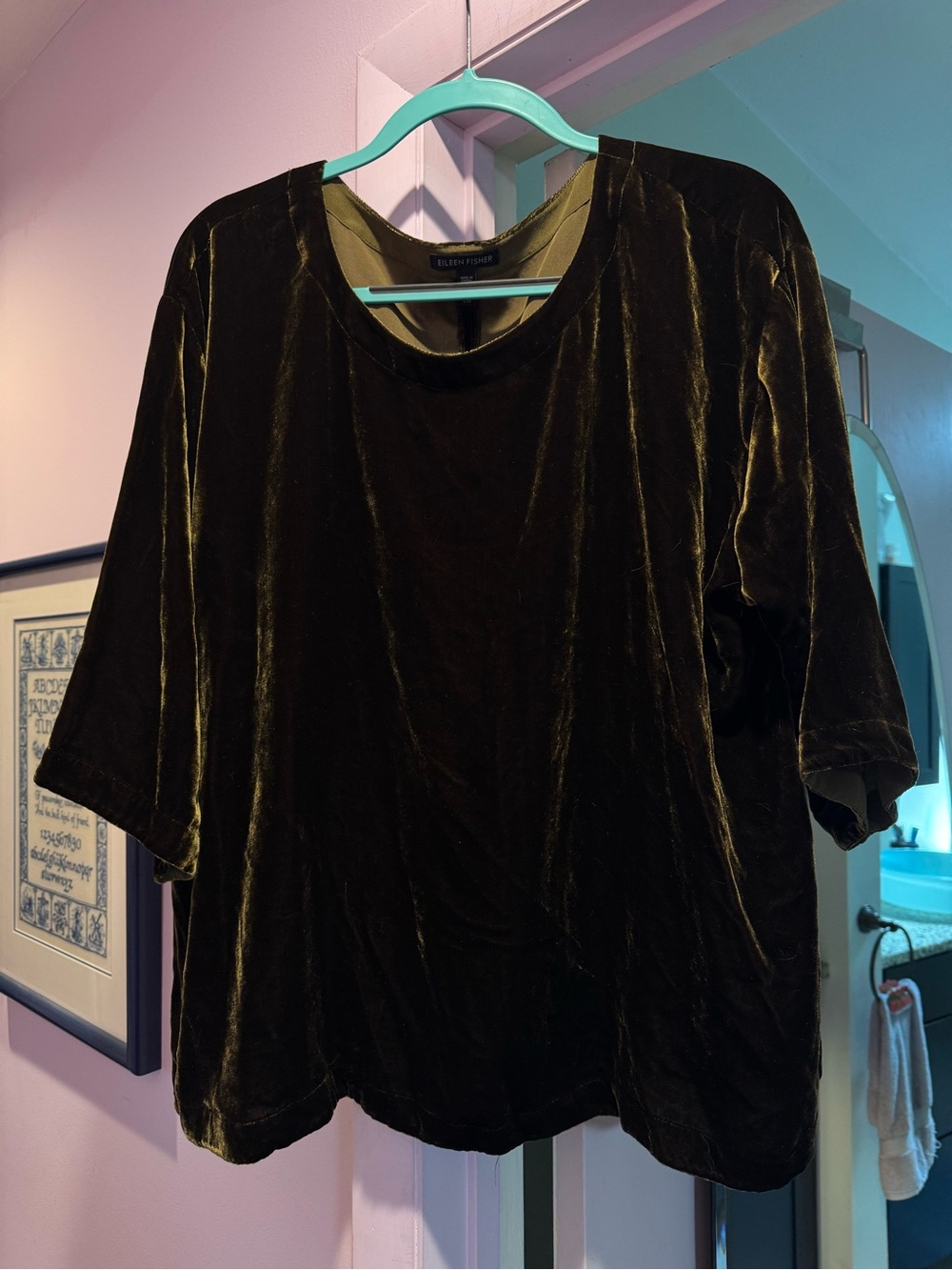 Eileen Fisher Size L Olive Green Velvet Short Sleeve Tunic